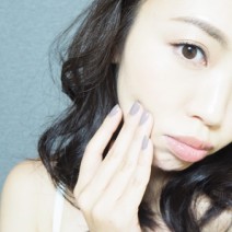 ゲゲッ…頬にくっきり！「顔についた寝癖」をサーッと消す神技3つ