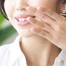 1日2分…ほうれい線は舌で消す！「内側エクサ」で老け見え解消