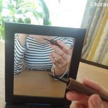 ギャッ…メイクやり直し！「アイラインがガッタガタの人」NG行動2つ