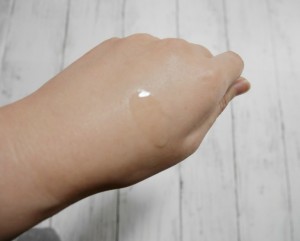 アルビオンのオイルで潤うツヤ肌へ