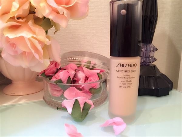 つけたてキープの混合肌向けリキッドファンデーション