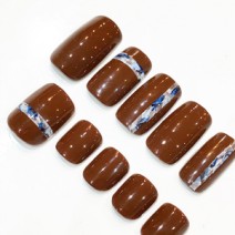 セルフフットネイルのやり方まとめ｜おすすめシンプルデザイン、ペディキュアをご紹介