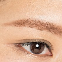 下向きまつげもくるんとキープ！ 美人インスタグラマーのテクニックを公開！