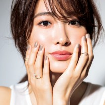 マットネイル8選【冬】｜大人モードな女子の定番。セルフでできるマットネイルのやり方