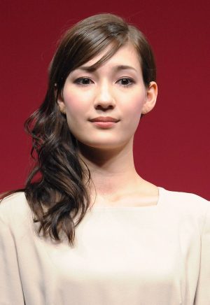 妻夫木もぞっこん！マイコの「おしとやか美」に近づくためのメイク術
