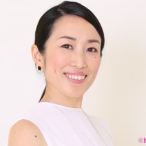 不機嫌おば顔を予防！口角キュッな「ほほえみ唇」を作る簡単顔トレ
