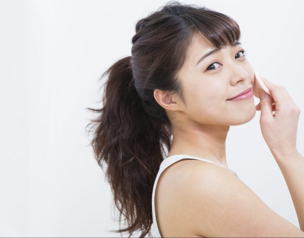 同じブランドがイイ？美肌の要「下地とファンデ」知っておきたい事3つ