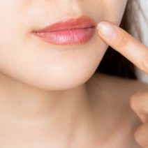 唇ガサ子ちゃんにはなりたくない！「ぷるぷる潤う唇」になる3ステップ