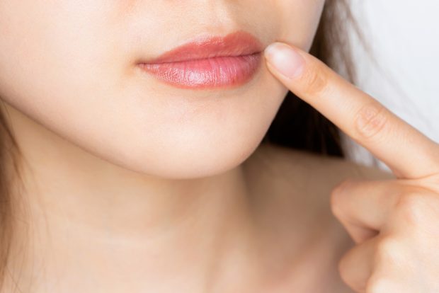 唇ガサ子ちゃんにはなりたくない！「ぷるぷる潤う唇」になる3ステップ