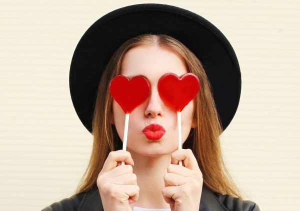 ハンパない潤い力！スティック系「やみつきリップクリーム」4選