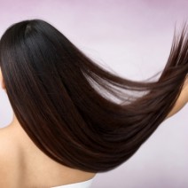 「ドライヤーで髪が傷む」は嘘！意外と知らない正しいツヤ美髪キープ法