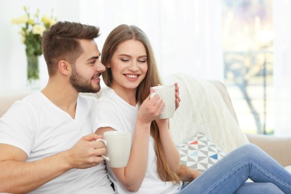 すっぴん風なのに…盛れる！コンシーラーで完成「お家デートメイク」