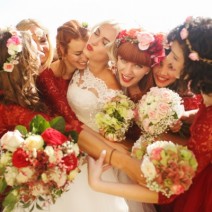 腕時計はダメ！周りにドン引きされる「結婚式のNGマナー」を総まとめ