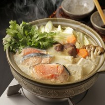 鍋シーズン到来！ダイエットに美白…キレイになれる「鍋の具材」まとめ