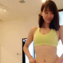 ゲ…鏡を見るのはダメ!? 「ヨガが上達しない」初心者のNG行動4つ