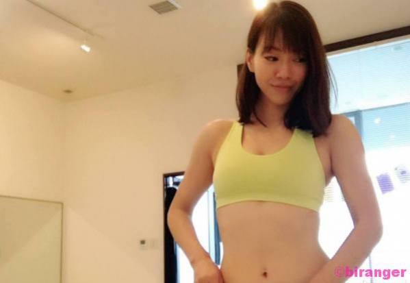 ゲ…鏡を見るのはダメ!? 「ヨガが上達しない」初心者のNG行動4つ