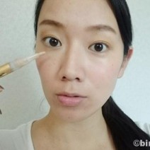 隠すどころか悪目立ち！「クマが気になる人」は絶対NGなメイク3つ