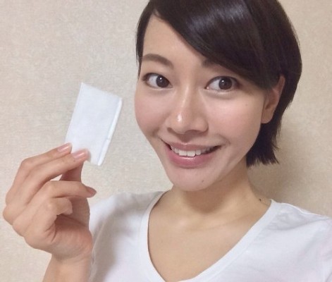 思いもよらない！極小メイクポーチで身軽に外出する意外な裏ワザ