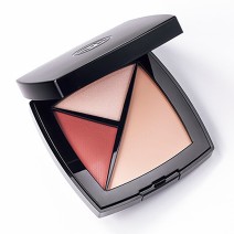 クリームチークまとめ｜肌が綺麗に見えるクリームチーク8選とリキッドチーク2選