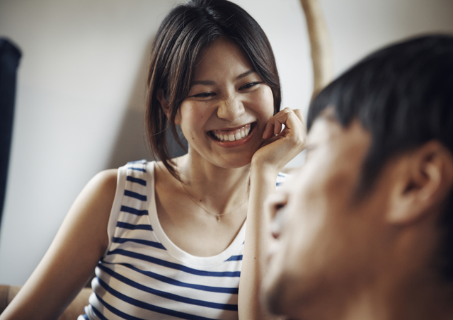 2位ハグより男心ロックオン！「仕事で疲れた時、彼女にされたい事」1位は
