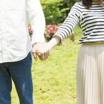 ヤダ可愛い！男が「ついに女性と手をつないだ時」思った事1位は…