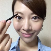 なんだ簡単！のっぺり顔を「奥行き美人顔」にするアイメイク術3つ