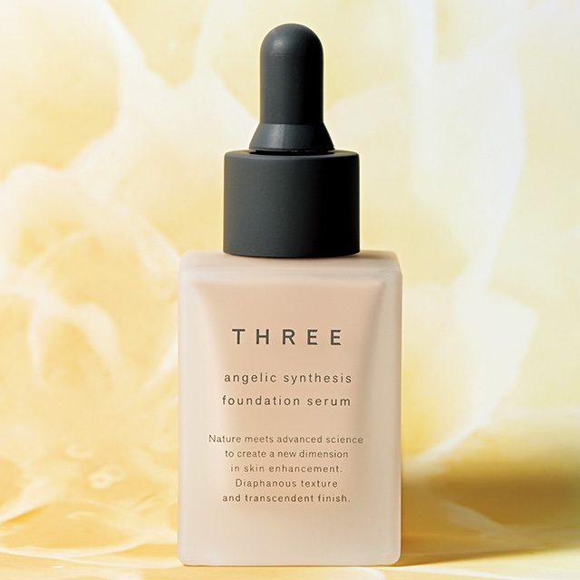 THREE(スリー)｜アンジェリックシンセシスファンデーションセラム 30ml ￥6,200