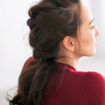 長い髪の毛もすっきり！ロングさんが素敵になるアレンジテクニックをレクチャー