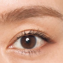 濃すぎメイクはお腹いっぱい…脱“キツつり目”抜け感ナチュラルアイの作り方