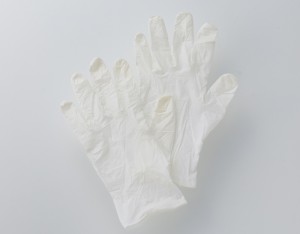 水仕事による手荒れの湿疹にヘアカラー用手袋が◎