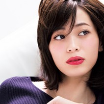 シャネルの2WAYリキッドが超優秀！ リップにもチークにも◎
