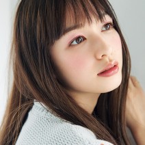 春ピンクアイシャドウ、はれぼったく見えない正しい色選び＆メイク法は？