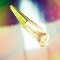 97%の人が効果を実感！「FLOWFUSHI（フローフシ）のまつげ美容液」を大解剖…マツエクにも使える？眉毛には？皆の疑問にも答えます