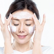 ニベアクリームを使ったケア方法｜顔パックや浸透テクニックもご紹介！