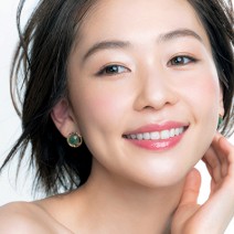 薄顔さんもこの「メリハリ」、ツヤ肌作り完全プロセス