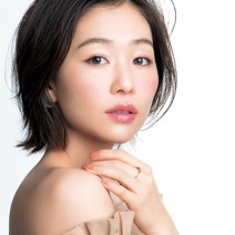 脱・幸薄！“薄めシンプル顔さん”はハイライトでメリハリ肌へ｜タイプ別メーク診断