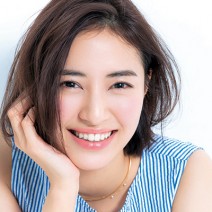 大人クール顔さんはくすみを飛ばしてフレッシュな上向きツヤ肌に｜顔タイプ診断