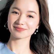 パウダリーファンデーションのブラシ塗りでツヤ肌に！｜顔タイプ診断