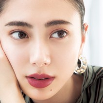シャネルのセミマットリップでモードなおしゃれ感を演出！ 女子会で注目の的に♪