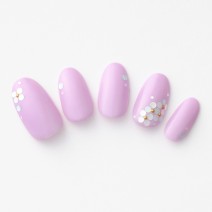 【365日ネイル】季節を表す紫陽花デザインで軽快に6月をスタート！凛とした表情の薄パープルネイル