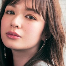 「シャネル」の必携“限定”アイパレットでほんのりモードな彫深eye♪