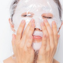 日焼け後のケアが美肌のカギ｜鎮静＆保湿で浴びた紫外線アフターケアの方法