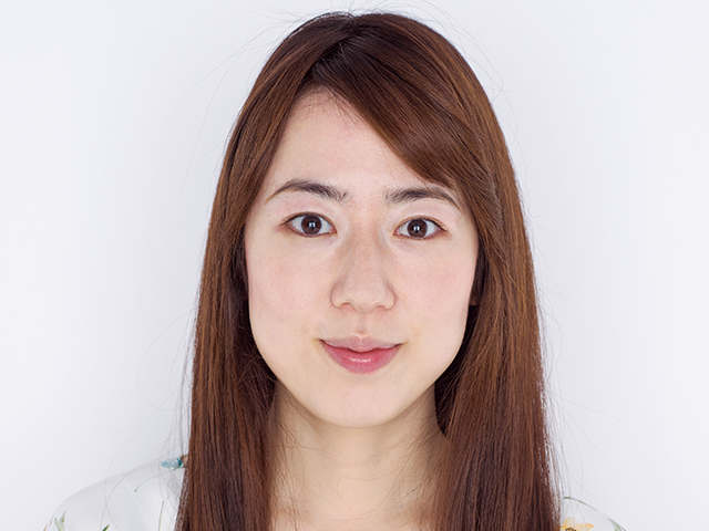 自分の顔型に似合うヘアスタイルとメイクを見つけよう 丸顔さん 面長さん Etc 美的 Com