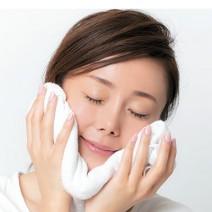 美人美容家直伝！ うっかり日焼けしてしまったら「冷温ケア」でメラニンに対抗！