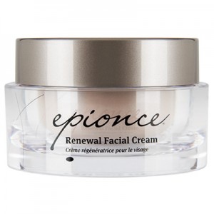 美白美容家の“うっかり日焼け”の保湿アフターケア