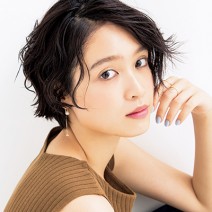 シャネルのブラウンアイライナー｜夏はシックなカラーラインにトライ♪