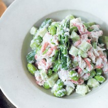 シワ・たるみ改善レシピ｜豆腐ドレッシングを使った夏に食べたい色鮮やかサラダ