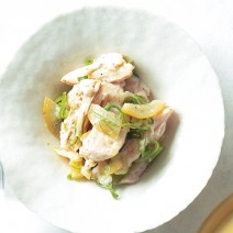 食欲がない日もさっぱり食べられる♪ 超簡単レシピ『チキンのねぎレモン和え』