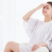 「メイクをしている最中から汗が…」夏のメイクを崩さないための朝の対処法Q&A
