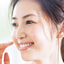 「シミとソバカス、肝斑の違いは？」シミに関するお悩みを美容のプロが徹底解説！
